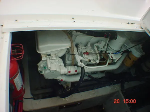 Slide: The Image of Wellcraft COASTAL 1999 - 7