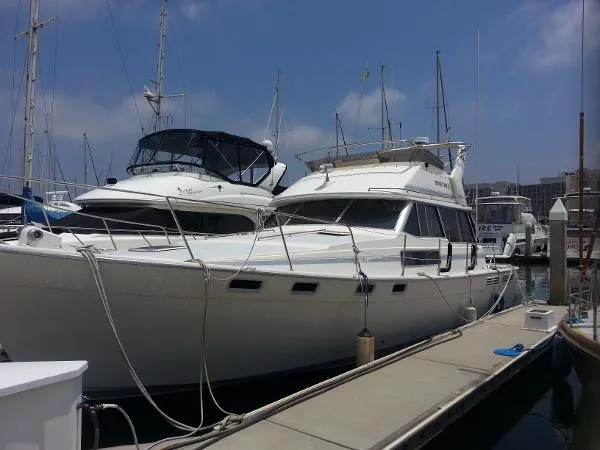 Slide: The Image of Bayliner 3818 1989 - 0