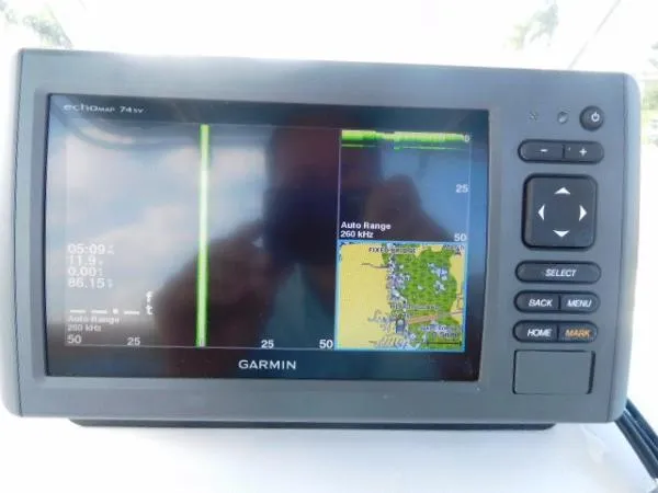 Slide: The Image of Sea Pro 206 Center Console 2004 - 6