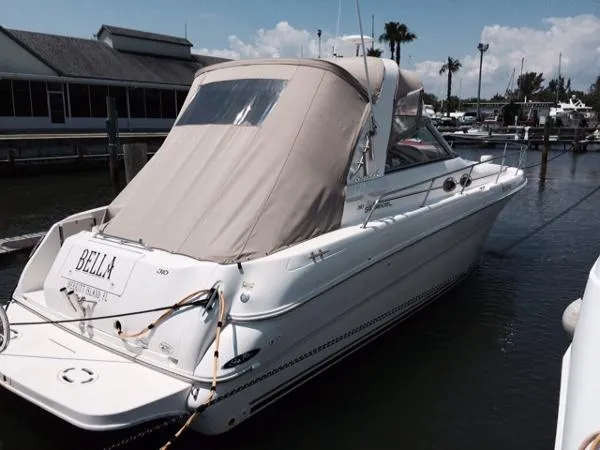 Slide: The Image of Sea Ray 310 Sundancer 2000 - 0