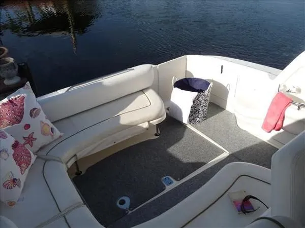 Slide: The Image of Sea Ray 310 Sundancer 2000 - 5