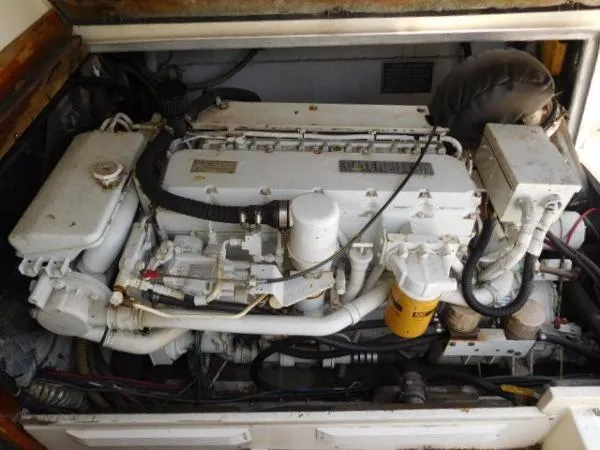Slide: The Image of Blackfin 32 Flybridge 1983 - 4