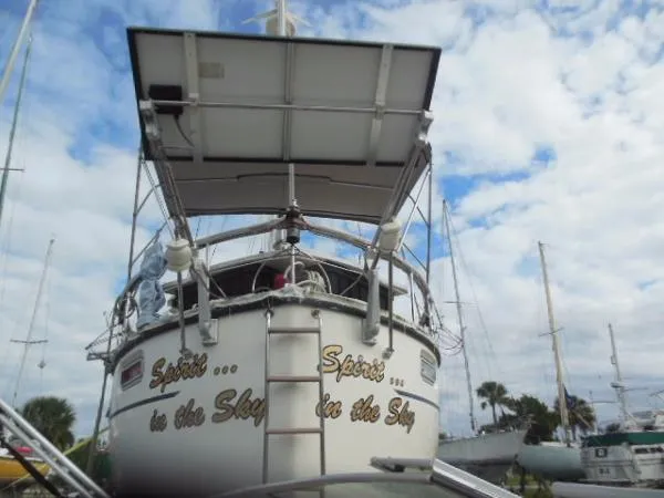 Slide: The Image of Nauticat 33 Ketch 1986 - 4