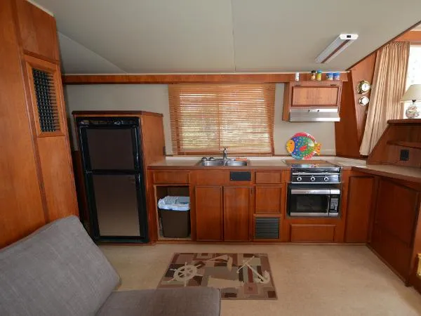 Slide: The Image of Chris Craft1 450 Yacht Home 1985 - 5