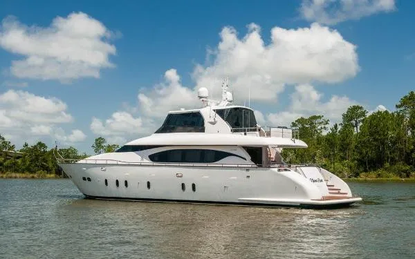 Slide: The Image of Maiora 84 Motor Yacht 2015 - 2