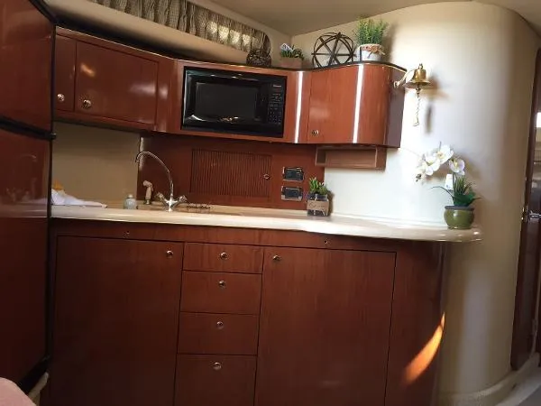 Slide: The Image of Sea Ray 380 Sundancer 2002 - 4