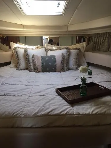 Slide: The Image of Sea Ray 380 Sundancer 2002 - 6