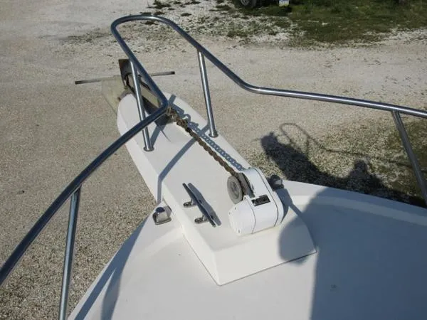 Slide: The Image of Parker Marine 2520 1999 - 1