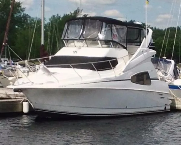 Slide: The Image of Silverton 330 Sport Bridge 2005 - 0