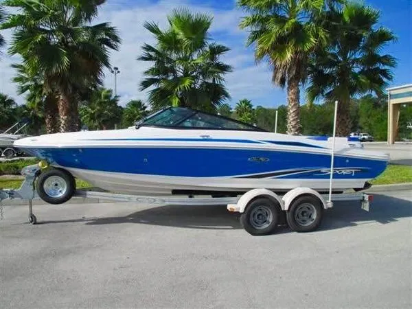 Slide: The Image of Sea Ray 205 Sport 2012 - 0