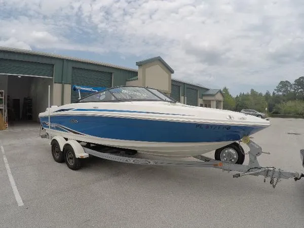 Slide: The Image of Sea Ray 205 Sport 2012 - 2