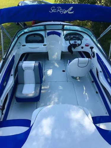 Slide: The Image of Sea Ray 205 Sport 2012 - 4