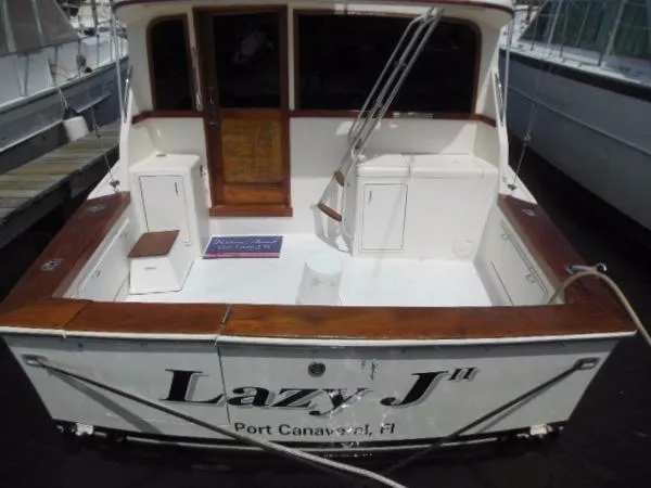 Slide: The Image of Ocean Yachts 35 SS 1989 - 4