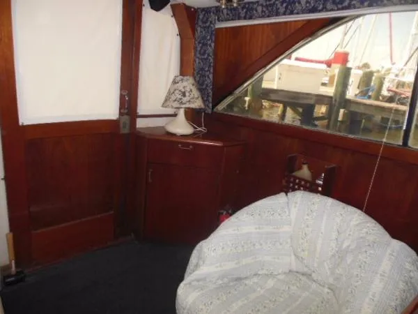 Slide: The Image of Ocean Yachts 35 SS 1989 - 6