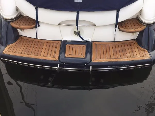 Slide: The Image of Sunseeker Superhawk 2003 - 6