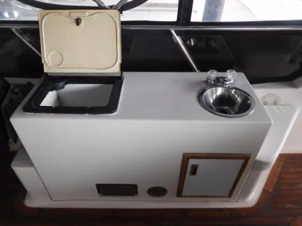Slide: The Image of Edership Symbol 47 Aft Cabin Motoryacht 1993 - 8