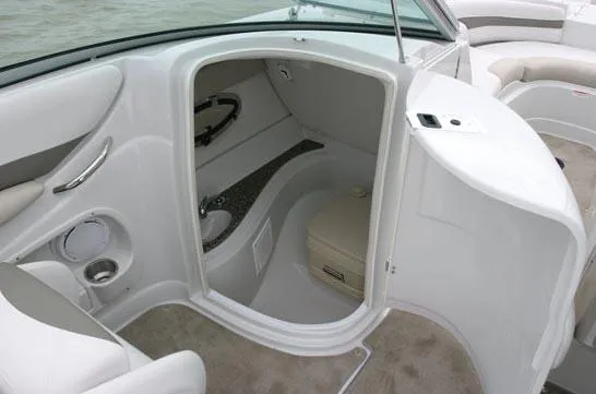 Slide: The Image of Crownline Boats 252 EX 2008 - 1