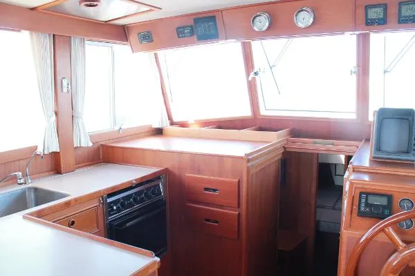 Slide: The Image of Grand Banks 36 Europa 1998 - 10