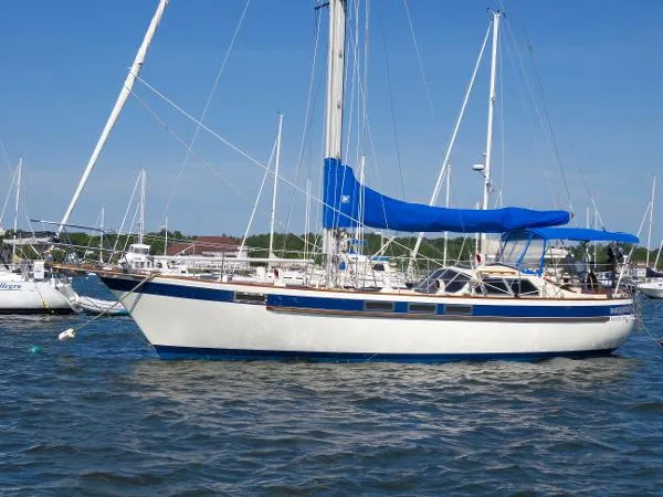 Slide: The Image of CORBIN 39 Pilothouse Cutter 1984 - 0