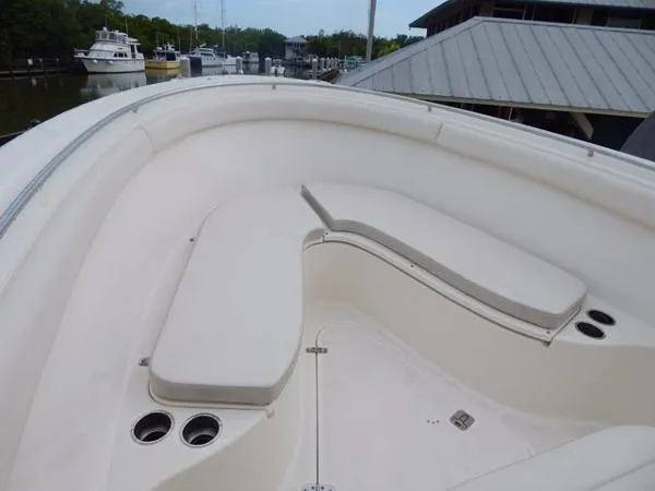 Slide: The Image of Pursuit 310 Center Console 2013 - 7