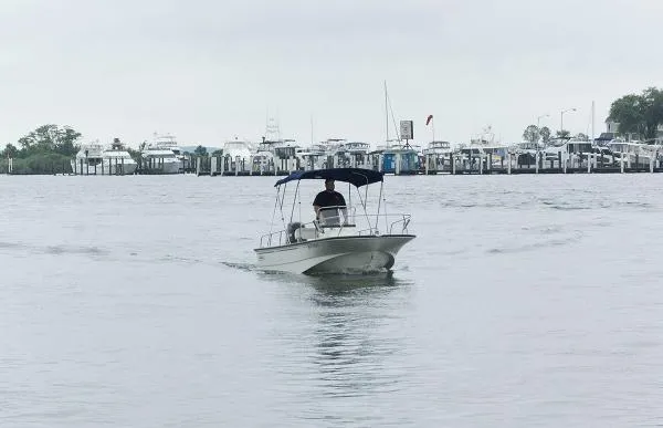Slide: The Image of Boston Whaler 170 Montauk 2007 - 4