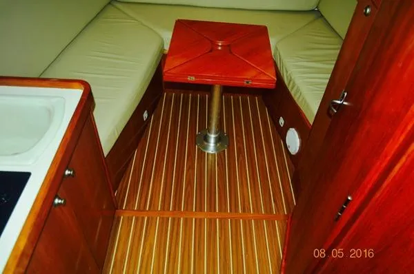 Slide: The Image of Mainship Mainship Pilot II 2006 - 4