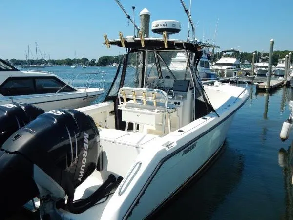 Slide: The Image of Pursuit 2670 Center Console 2005 - 0