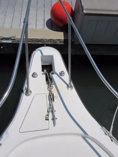Slide: The Image of Seaswirl 2300 Walk Around 2000 - 6