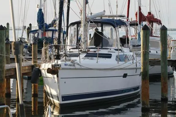 Slide: The Image of Hunter 450 Upgraded Cutter Rig 2000 - 0