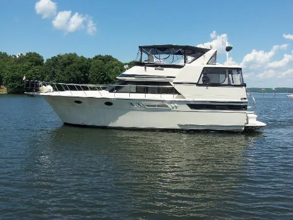 Slide: The Image of Californian 45 Motor Yacht 1988 - 1