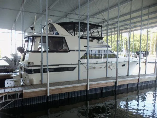 Slide: The Image of Californian 45 Motor Yacht 1988 - 6