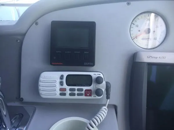 Slide: The Image of Formula Performance Cruiser 1998 - 7