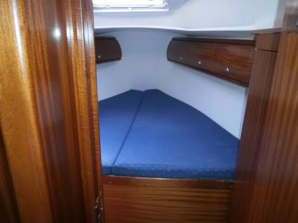 Slide: The Image of Bavaria Sloop 2004 - 1