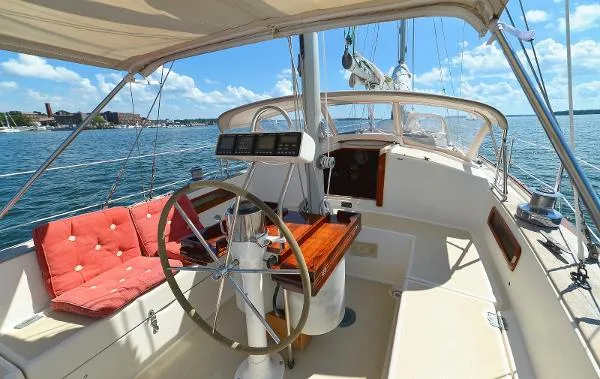 Slide: The Image of Pearson 424 Ketch 1980 - 4