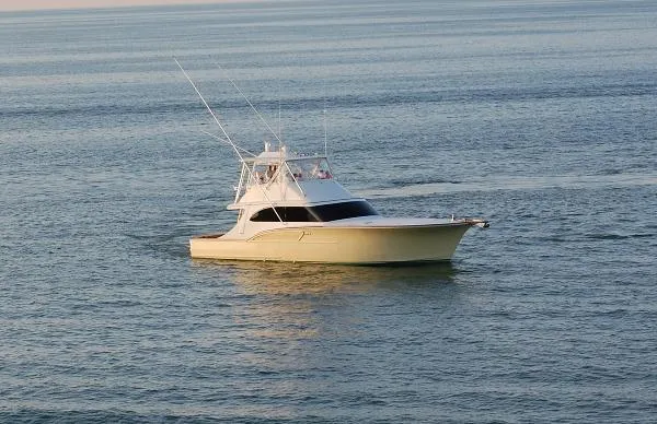 Slide: The Image of B&D Boatworks Buddy Davis 60 Sportfish 2006 - 10