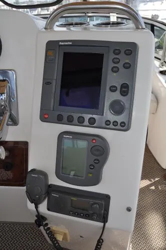Slide: The Image of Silverton 352 Motor Yacht 2001 - 7