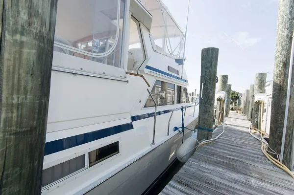 Slide: The Image of Viking 44 Motor Yacht 1988 - 9