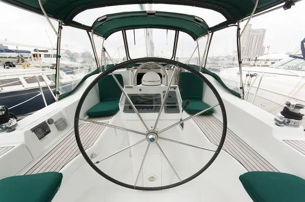 Slide: The Image of Beneteau 393 2007 - 3