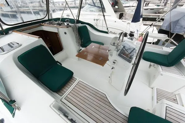 Slide: The Image of Beneteau 393 2007 - 6