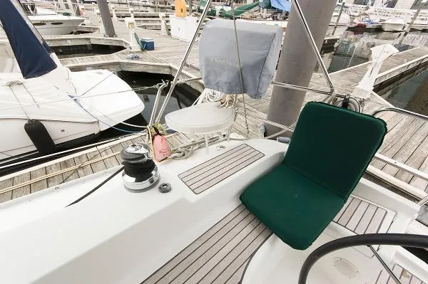 Slide: The Image of Beneteau 393 2007 - 9