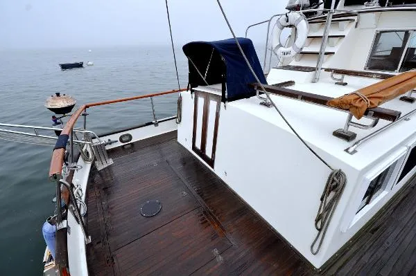 Slide: The Image of Grand Banks 36 Classic 1986 - 8