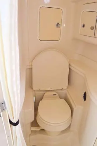 Slide: The Image of Sea Ray 320 Sundancer 2006 - 6