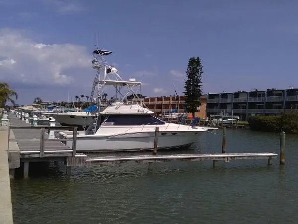 Slide: The Image of Wellcraft Cozumel 1988 - 2