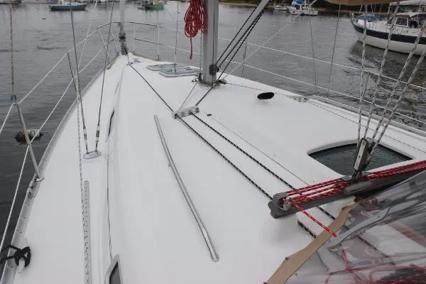 Slide: The Image of Beneteau 361 2001 - 10