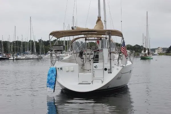 Slide: The Image of Beneteau 361 2001 - 4