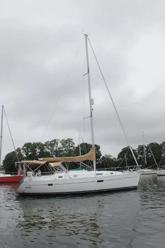 Slide: The Image of Beneteau 361 2001 - 6