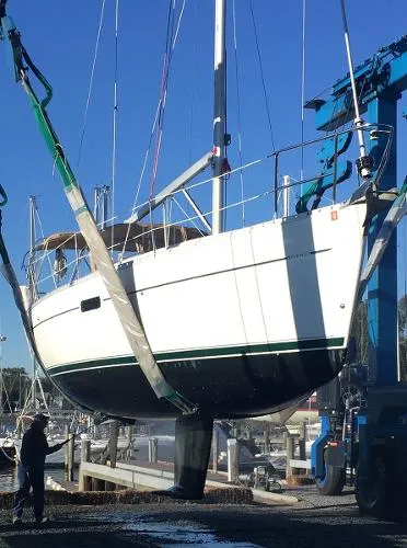 Slide: The Image of Beneteau 361 2001 - 9