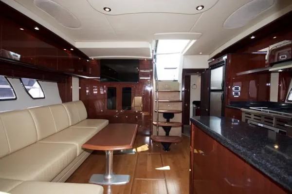 Slide: The Image of Sea Ray 50 SUNDANCER 2010 - 1