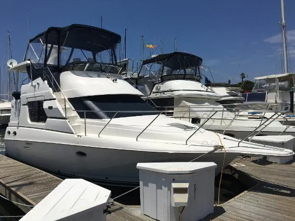 Slide: The Image of Silverton 322 Motor Yacht 2000 - 1