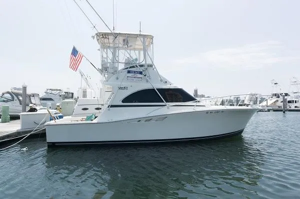 Slide: The Image of Luhrs 32 Convertible 1993 - 0